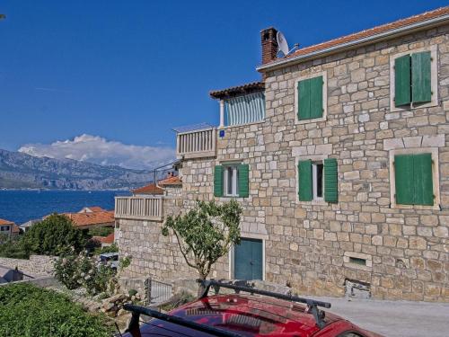 Apartments with parking space Postira, Brac - 11582