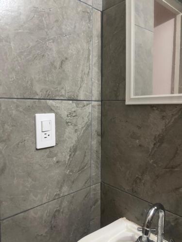 Ένα μπάνιο στο Casa blanca apartment