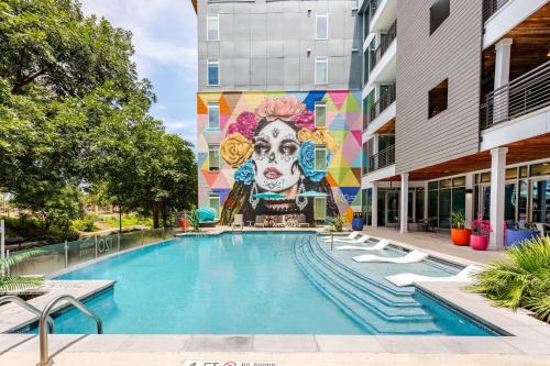 Bassein majutusasutuses Riverwalk Luxury Haven Pool Free Parking või selle lähedal