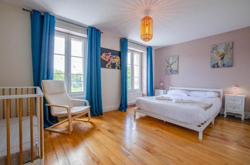 Postel nebo postele na pokoji v ubytování Villa les lilas