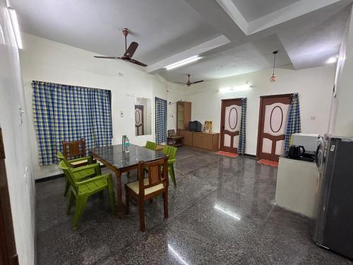 Posezení v ubytování Maison Coramandal