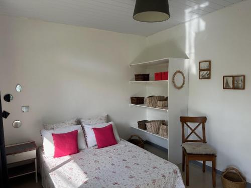 Ένα ή περισσότερα κρεβάτια σε δωμάτιο στο Vairani Lodge