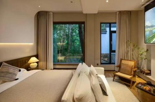 Gallery image of Huangshan Xishui Yunjian Forest Resort Hotel in Huangshan
