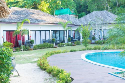 Bazén v ubytování The Reef Resort nebo v jeho okolí