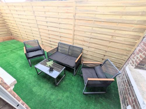 Khu vực ghế ngồi tại Le 1930, la pause Béthunoise