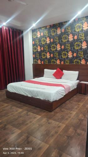 Ένα ή περισσότερα κρεβάτια σε δωμάτιο στο HOTEL Shooting Karni Range