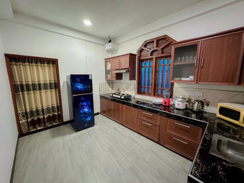 Η κουζίνα ή μικρή κουζίνα στο Nature Villa Hiriketiya