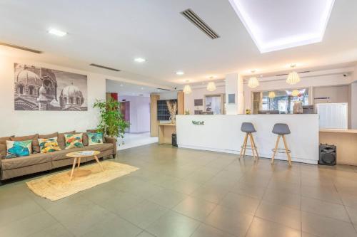 Comfort Aparthotel Zenitude Marseille Prado