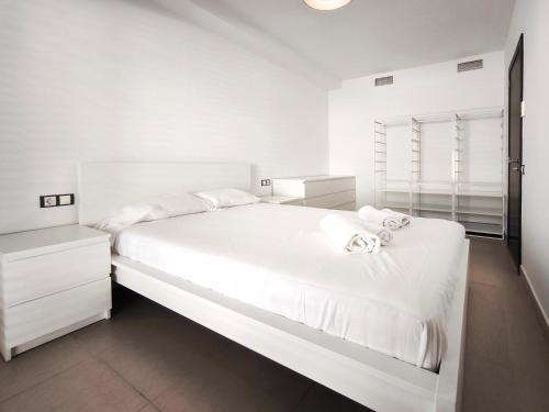 Φωτογραφία από το άλμπουμ του Moderno Apartamento Dúplex en Terrassa Centro σε Terrassa