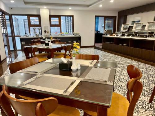 Χώρος καθιστικού στο Luxe Paradise Premium Hotel Nguyen Khac Hieu