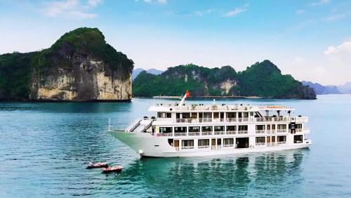 Φυσικό τοπίο κοντά σε αυτό το πλωτό κατάλυμα