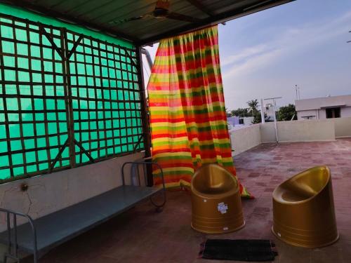 Posezení v ubytování Sri Meenakshi Home stay