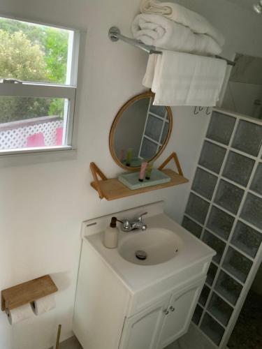 Fotografie z fotogalerie ubytování Maison des Brin - Lorient Camaruche v destinaci Quartier de Lorient