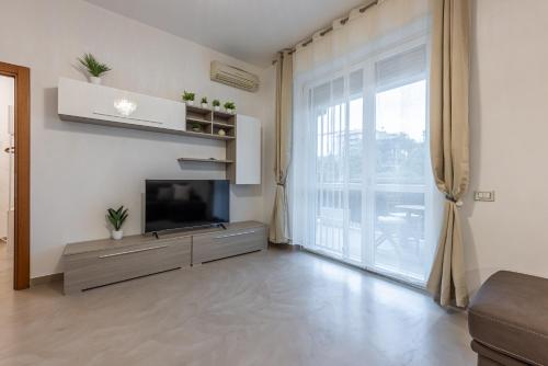SanSiro75 large 3bdr with private garage near to Fiera and Stadium photo 18