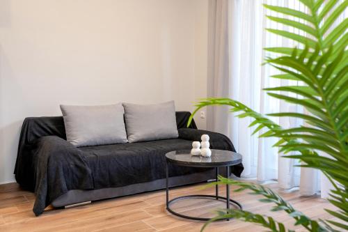 Artemis Apartments II