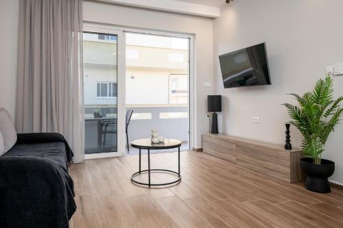 Artemis Apartments photo 2