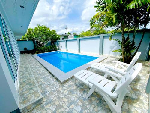 Πισίνα στο ή κοντά στο Family Villa with Pool, Garden near Aonang beach
