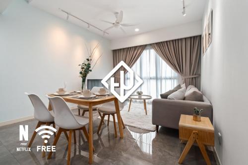 Mont Kiara Ooak Suite Sunway 163 with Bathtub 2 Bed