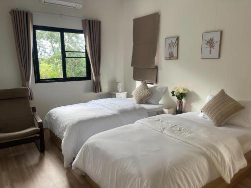 Gallery image of Sleep Shot Pool Villa in Ban Fang Min