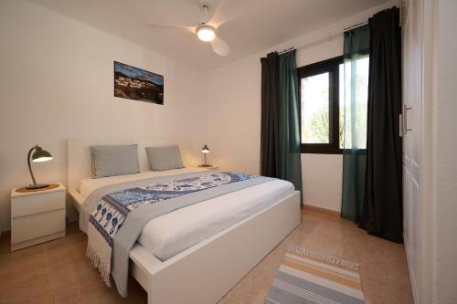 Sunny apartment with terrace in Corralejo