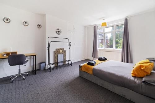 En eller flere senge i et værelse på VPS STAYS - House Contractors Students