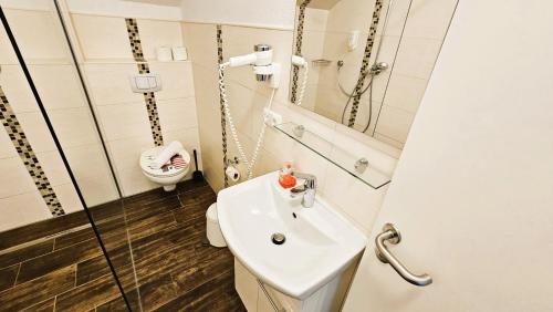 Hotel Dorfkrug Büsum photo 88