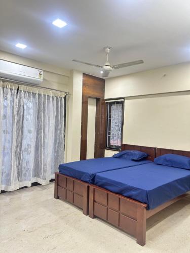 Ένα ή περισσότερα κρεβάτια σε δωμάτιο στο Stayo by Hubu