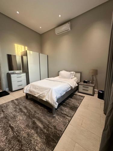 Afbeelding uit fotogalerij van فلل بكمباوند خاص in Riyad