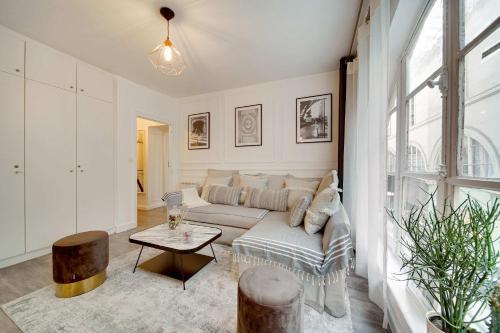 Historical apartment in the heart of Paris - 1