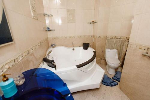 Ένα μπάνιο στο Уалих159