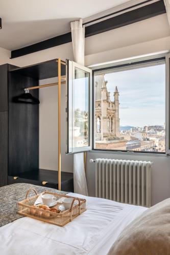 ChezmoiHomes Luxury Gran Via Penthouse Collection