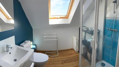 Koupelna v ubytování Ker Helo-ana