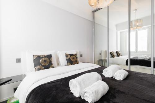 Prestige Azur YourHostHelper