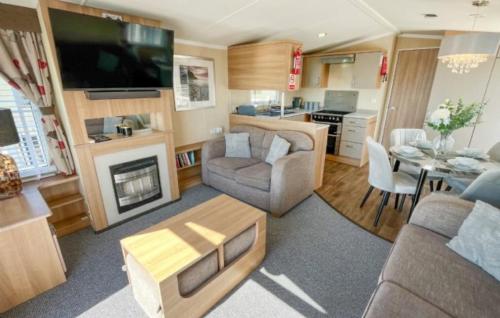 Kuchyň nebo kuchyňský kout v ubytování Luxury holiday home Devon cliffs