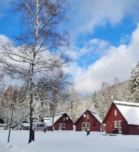 Chalets & Apartments - Base Camp Medvědín
