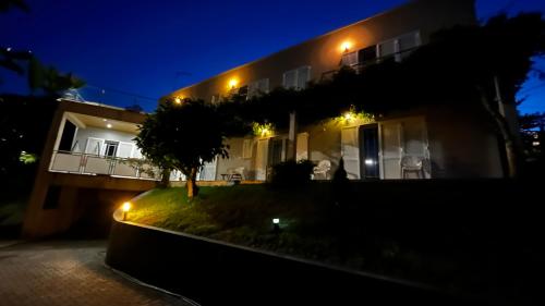 Afbeelding uit fotogalerij van Casa do eirô in Resende