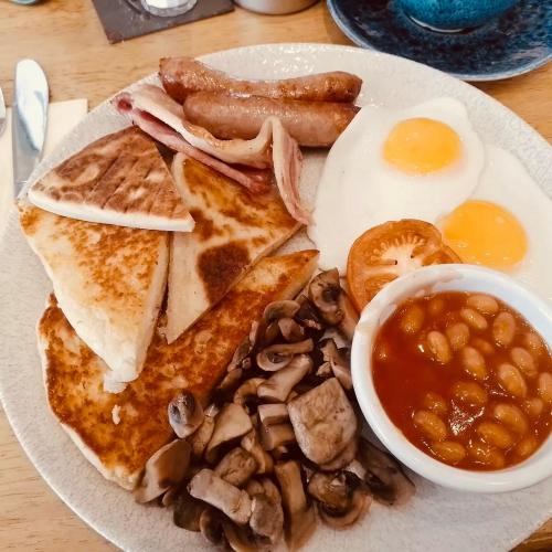 Jídlo v hotelu nebo okolí