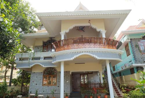 Το κτήριο όπου στεγάζεται  το διαμέρισμα