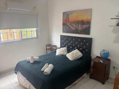 Ένα ή περισσότερα κρεβάτια σε δωμάτιο στο La Violeta Due