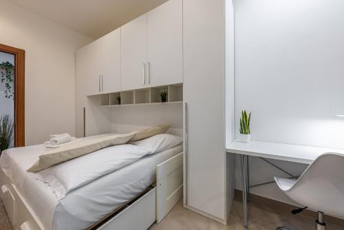 SanSiro75 large 3bdr with private garage near to Fiera and Stadium photo 11