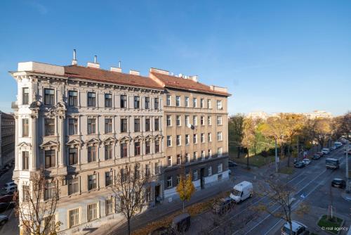 Bernhards Apartment Flurschützstraße