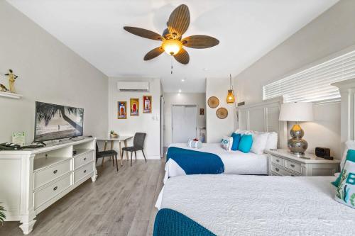 Llit o llits en una habitació de The No Problem at Cottages