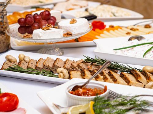 Jídlo v hotelu nebo okolí