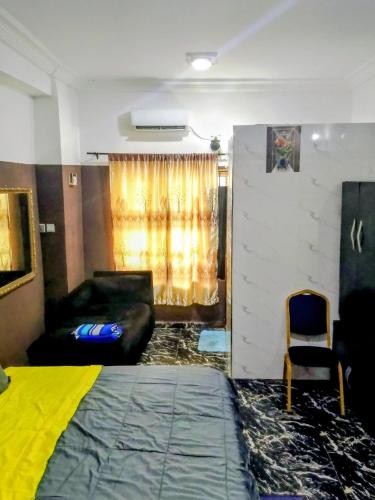 Postel nebo postele na pokoji v ubytování Short Let Apartments in Lagos Business School Lekki Ajah