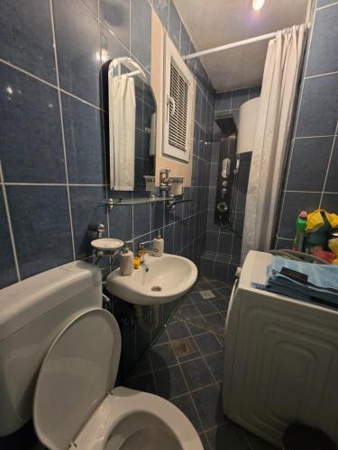 Ένα μπάνιο στο Vila Emani