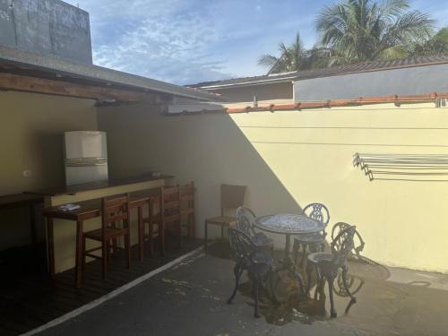 Μπαλκόνι ή βεράντα στο Suítes Florais - Itaguá