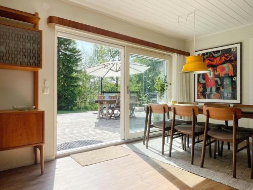 Fotografie z fotogalerie ubytování Embrace The Island Life And Natural Wilderness v destinaci Harg