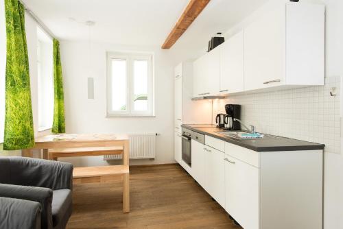 Stadthaus Gut Hügle tesisinde mutfak veya mini mutfak