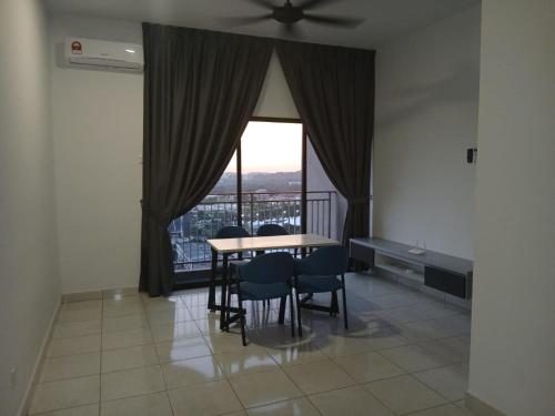 Χώρος καθιστικού στο Youth City Residence, Nilai 2R2B