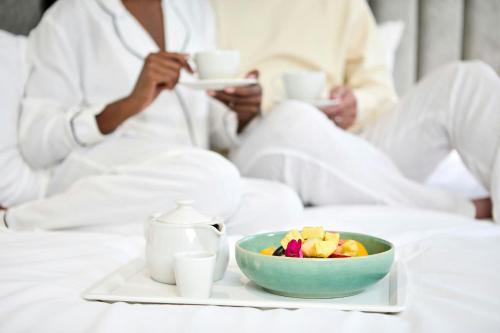 Jídlo v hotelu nebo okolí